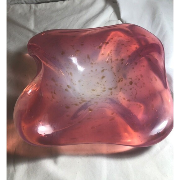 Murano Dish Glass Pink/Pearl Color With Gold Specks VTG - Picture 1 of 5
